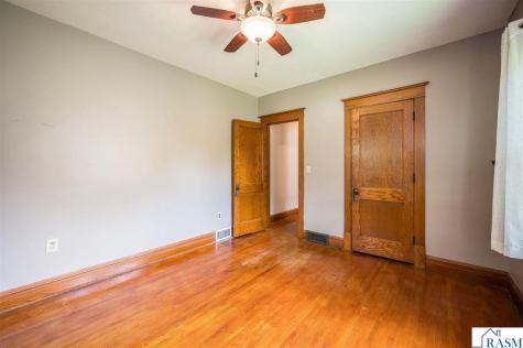 315 W 6th Street Blue Earth MN 56013