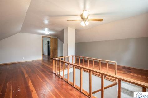 315 W 6th Street Blue Earth MN 56013