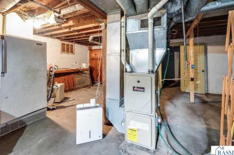 315 W 6th Street Blue Earth MN 56013