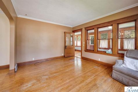 315 W 6th Street Blue Earth MN 56013