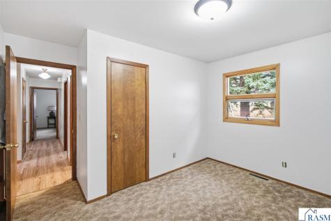 80 SE 10th Street Wells MN 56097