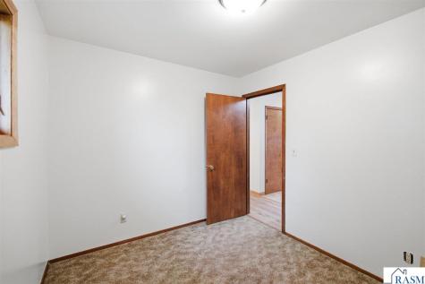 80 SE 10th Street Wells MN 56097