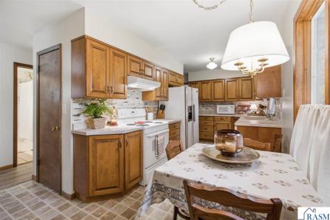 80 SE 10th Street Wells MN 56097