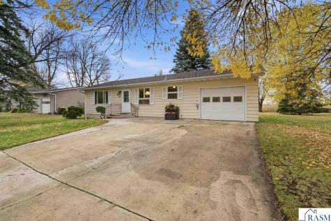 80 SE 10th Street Wells MN 56097