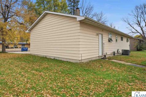 80 SE 10th Street Wells MN 56097