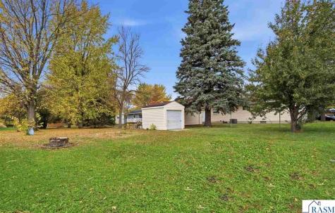 80 SE 10th Street Wells MN 56097