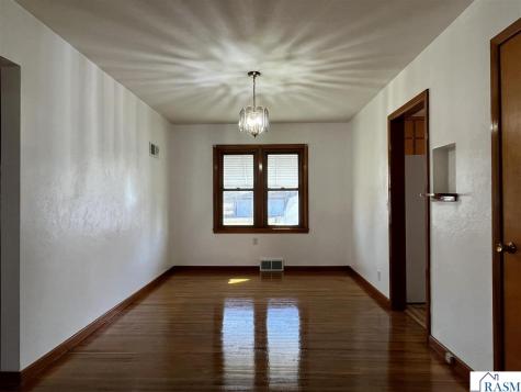 918 6th Street North St. James MN 56081