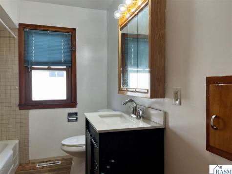 918 6th Street North St. James MN 56081