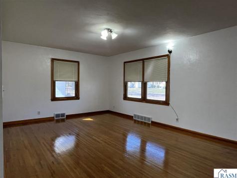 918 6th Street North St. James MN 56081