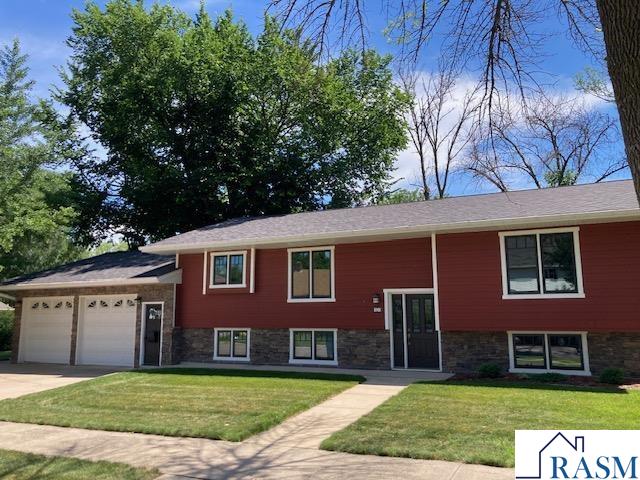 101 SE Burnside Street Sleepy Eye MN 56085