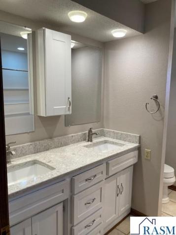 101 SE Burnside Street Sleepy Eye MN 56085
