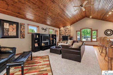200 N Lexington Avenue Le Center MN 56057