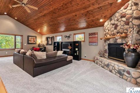 200 N Lexington Avenue Le Center MN 56057