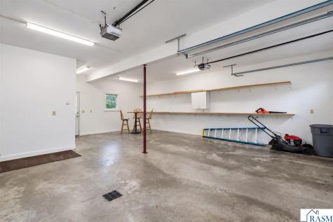 200 N Lexington Avenue Le Center MN 56057