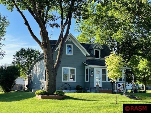 803 N 4th Street St. Peter MN 56082