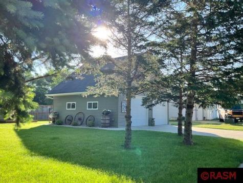 803 N 4th Street St. Peter MN 56082