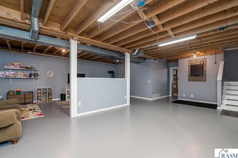 1106 N Main Street Janesville MN 56048