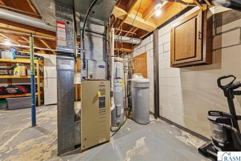 1552 Nottingham Drive North Mankato MN 56003