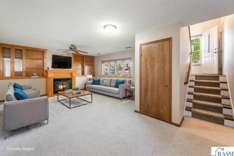 1721 Lilac Lane North Mankato MN 56003