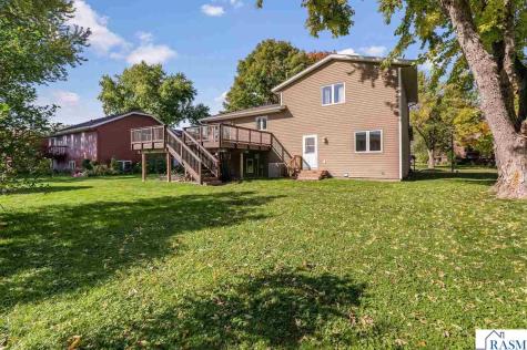 1721 Lilac Lane North Mankato MN 56003