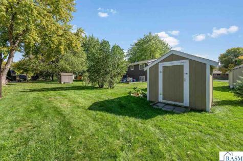 1721 Lilac Lane North Mankato MN 56003