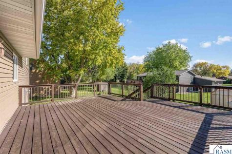 1721 Lilac Lane North Mankato MN 56003