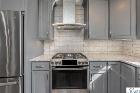 1721 Lilac Lane North Mankato MN 56003