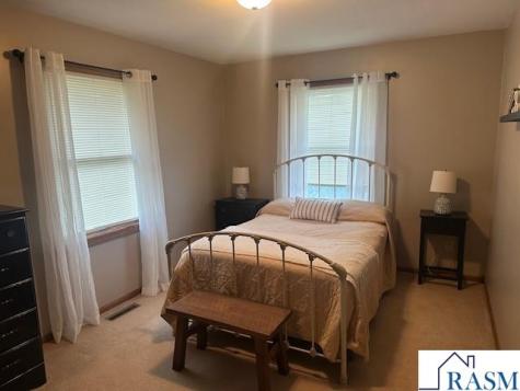 44395 Hillside Court St. Peter MN 56082