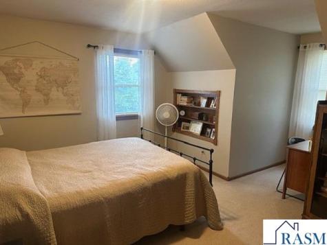 44395 Hillside Court St. Peter MN 56082