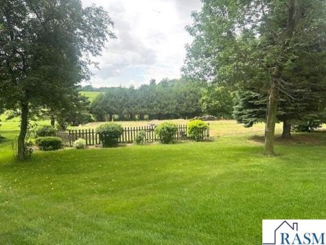 44395 Hillside Court St. Peter MN 56082