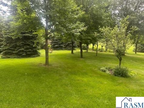 44395 Hillside Court St. Peter MN 56082