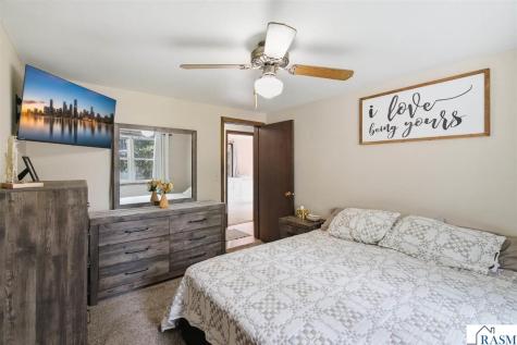 517 1st Street S Waterville MN 56096