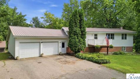 517 1st Street S Waterville MN 56096