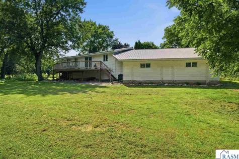 517 1st Street S Waterville MN 56096
