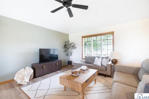 240 Grovebrook Circle Mankato MN 56001