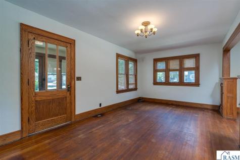 601 Wall Street North Mankato MN 56003