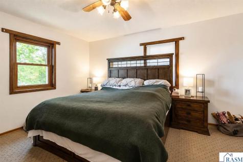 46167 Jefferson Lake Drive Cleveland MN 56017