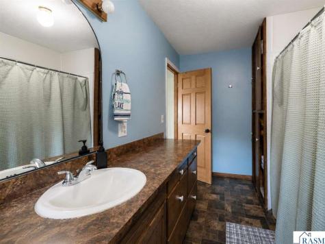 46167 Jefferson Lake Drive Cleveland MN 56017