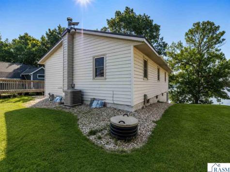 46167 Jefferson Lake Drive Cleveland MN 56017