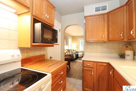 1311 N 5th Street Mankato MN 56001