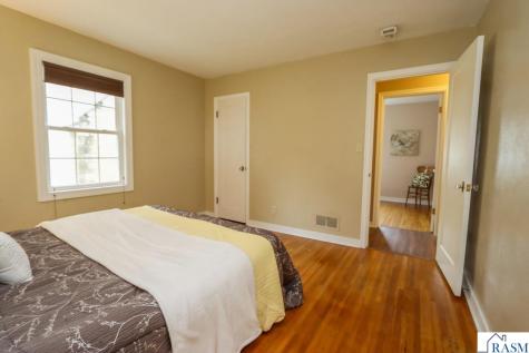 1311 N 5th Street Mankato MN 56001