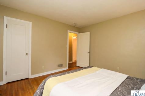 1311 N 5th Street Mankato MN 56001