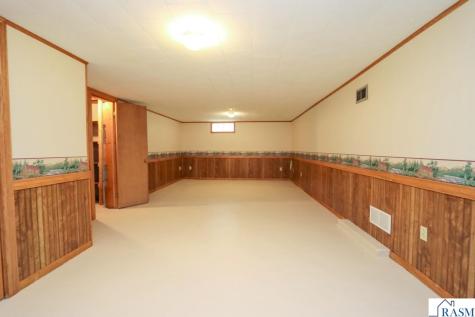 1311 N 5th Street Mankato MN 56001