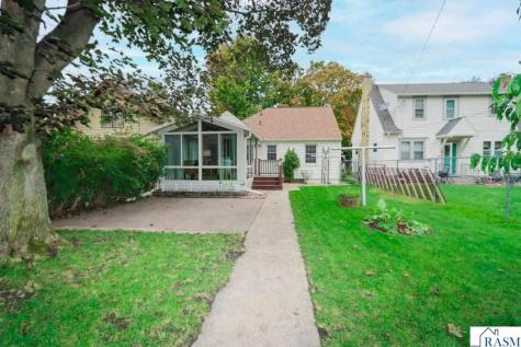 1311 N 5th Street Mankato MN 56001