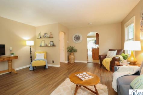 1311 N 5th Street Mankato MN 56001