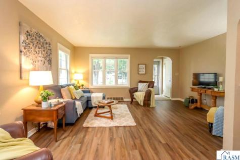 1311 N 5th Street Mankato MN 56001