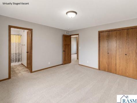 201 Pebble Creek Drive Mankato MN 56001