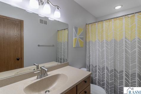 201 Pebble Creek Drive Mankato MN 56001