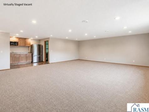 201 Pebble Creek Drive Mankato MN 56001