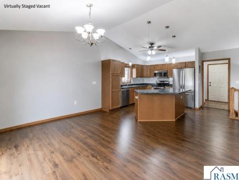 201 Pebble Creek Drive Mankato MN 56001